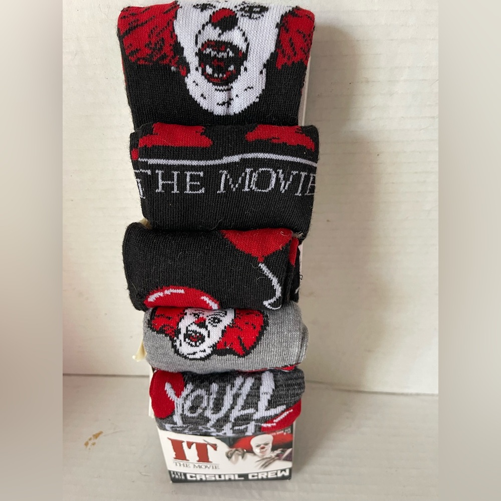 New IT Horror Movie Scary Clown Pennywise 6 Pairs Novelty Casual Crew Cut Socks